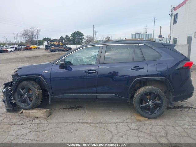 2020 Toyota Rav4 Xle/xse მანქანა იყიდება აუქციონზე, vin: 2T3RWRFVXLW077813, აუქციონის ნომერი: 12600403