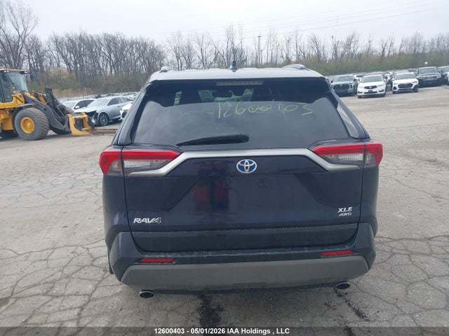 2020 Toyota Rav4 Xle/xse მანქანა იყიდება აუქციონზე, vin: 2T3RWRFVXLW077813, აუქციონის ნომერი: 12600403