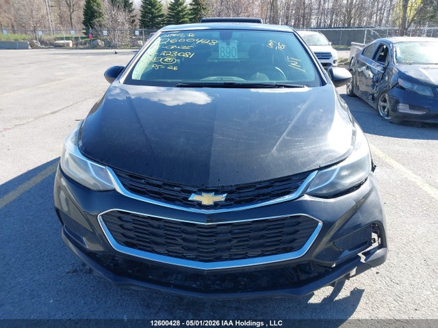 1G1BE5SM9J7223081 Chevrolet Cruze