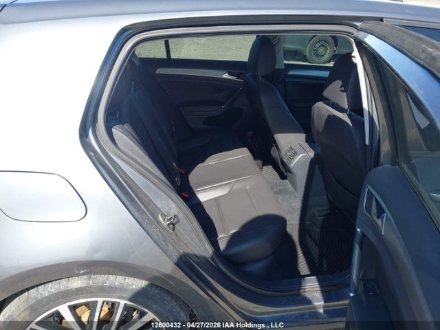 2015 Volkswagen Golf Tdi მანქანა იყიდება აუქციონზე, vin: 3VW2A7AU5FM025138, აუქციონის ნომერი: 12600432