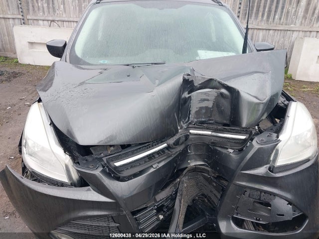 Продажа на аукционе авто 2015 Ford Escape Se, vin: 1FMCU9G93FUA95340, номер лота: 12600438