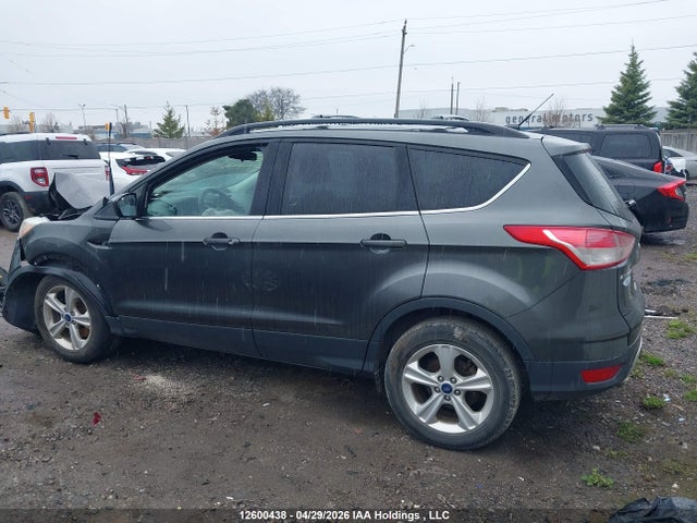 Продажа на аукционе авто 2015 Ford Escape Se, vin: 1FMCU9G93FUA95340, номер лота: 12600438