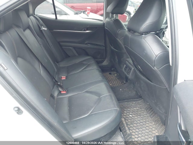 2020 Toyota Camry Hybrid Xle მანქანა იყიდება აუქციონზე, vin: 4T1B21HK6LU522669, აუქციონის ნომერი: 12600466