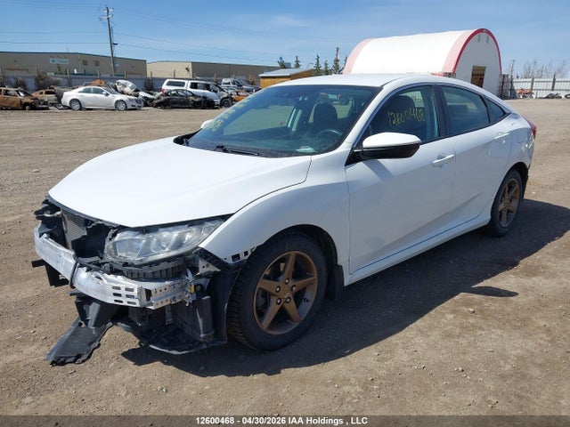 Honda CIVIC SE 2018 2HGFC2F67JH020883 Image 2
