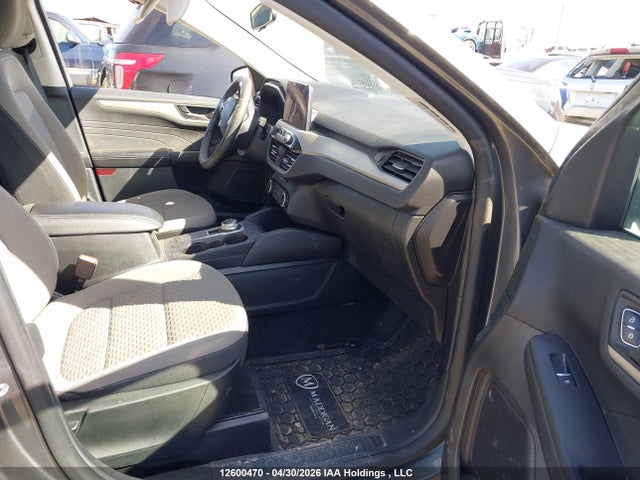 12600470 :رقم المزاد ، 1FMCU9G69NUA52609 vin ، 2022 Ford Escape Se مزاد بيع