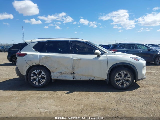 JN8BT3BB9NW330647 Nissan ROGUE SV