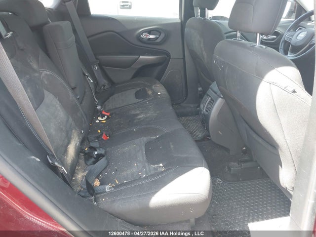 12600478 :رقم المزاد ، 1C4PJMCX7KD175160 vin ، 2019 Jeep Cherokee مزاد بيع