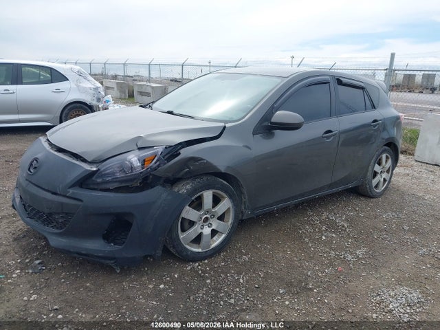 12600490 :رقم المزاد ، JM1BL1L71D1811188 vin ، 2013 Mazda Mazda3 Gs-sky مزاد بيع