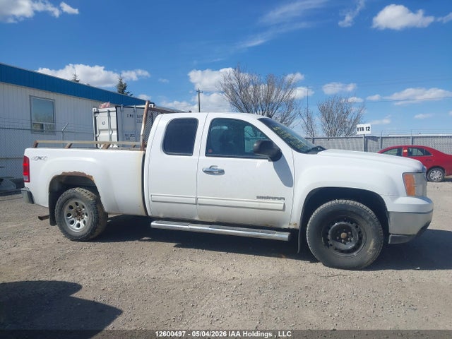 12600497 :رقم المزاد ، 1GTR2UEA9DZ117264 vin ، 2013 Gmc Sierra K1500 Sl مزاد بيع