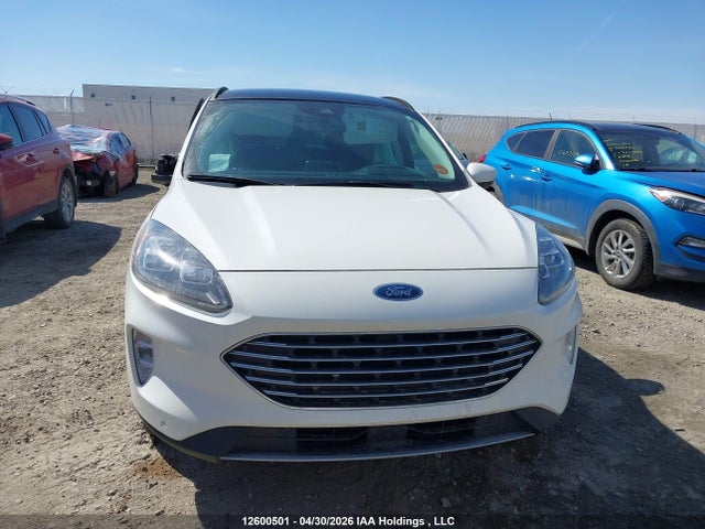 12600501 :رقم المزاد ، 1FMCU9DZ2MUA74254 vin ، 2021 Ford Escape Titanium مزاد بيع