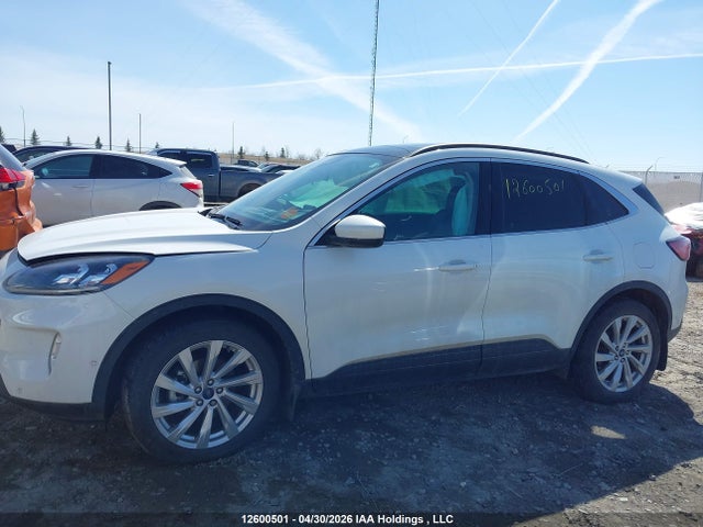 12600501 :رقم المزاد ، 1FMCU9DZ2MUA74254 vin ، 2021 Ford Escape Titanium مزاد بيع