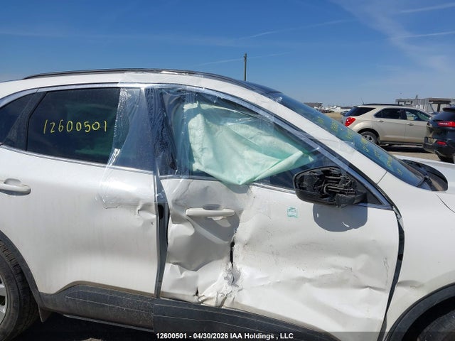 12600501 :رقم المزاد ، 1FMCU9DZ2MUA74254 vin ، 2021 Ford Escape Titanium مزاد بيع