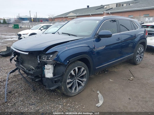 1V2FE2CA3NC216098 Volkswagen Atlas Cross Sport 3.6 Fsi Execline