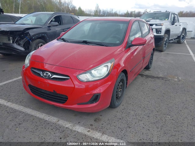 2013 Hyundai Accent მანქანა იყიდება აუქციონზე, vin: KMHCT5AE1DU128527, აუქციონის ნომერი: 12600511