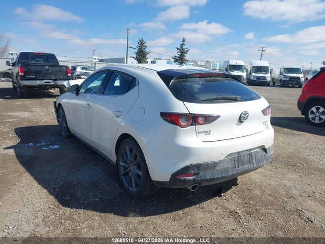 Mazda 3 Premium 2024 JM1BPBMM2R1717598 Image 3