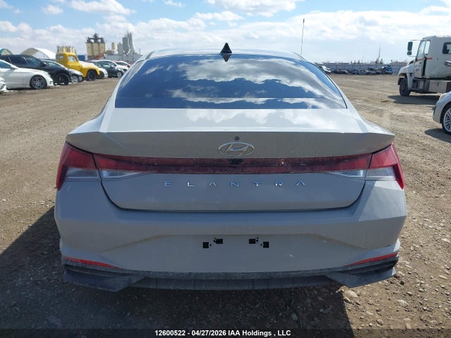 2021 Hyundai Elantra Preferred Ivt With Sun And Tech Package მანქანა იყიდება აუქციონზე, vin: KMHLM4AG2MU170990, აუქციონის ნომერი: 12600522