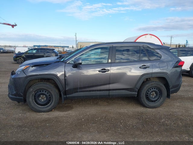 12600536 :رقم المزاد ، 2T3R1RFV3RC428585 vin ، 2024 Toyota Rav4 Xle مزاد بيع