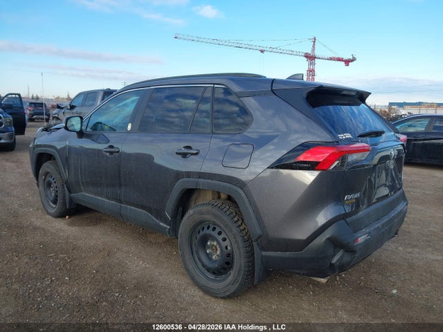 12600536 :رقم المزاد ، 2T3R1RFV3RC428585 vin ، 2024 Toyota Rav4 Xle مزاد بيع