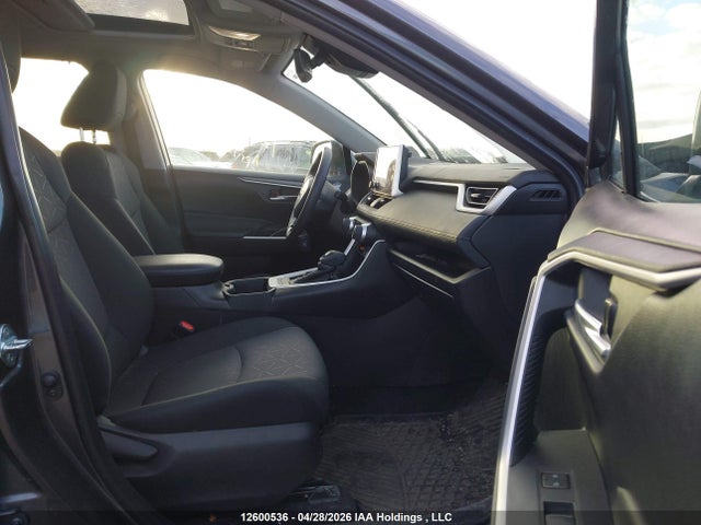 12600536 :رقم المزاد ، 2T3R1RFV3RC428585 vin ، 2024 Toyota Rav4 Xle مزاد بيع