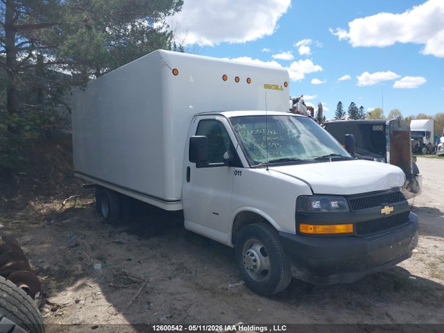 1HA3GTC76NN006393 Chevrolet Express Cutaway Work Van