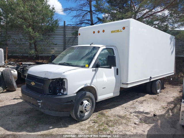 1HA3GTC76NN006393 Chevrolet Express Cutaway Work Van