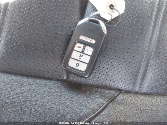 12600548 :رقم المزاد ، 2HKRW2H93JH132467 vin ، 2018 Honda Cr-v Touring مزاد بيع