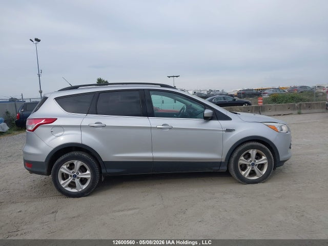 2015 Ford Escape Se მანქანა იყიდება აუქციონზე, vin: 1FMCU0GX0FUC17744, აუქციონის ნომერი: 12600560