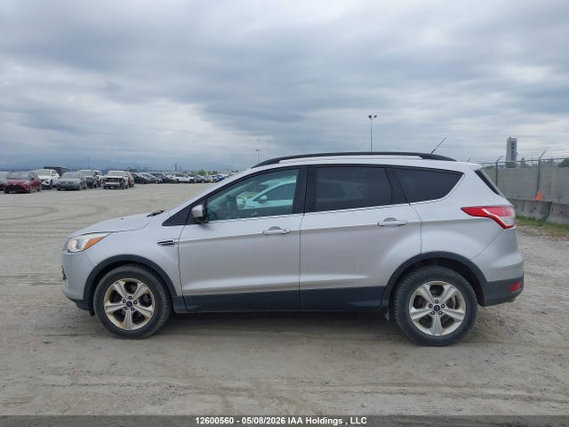 2015 Ford Escape Se მანქანა იყიდება აუქციონზე, vin: 1FMCU0GX0FUC17744, აუქციონის ნომერი: 12600560