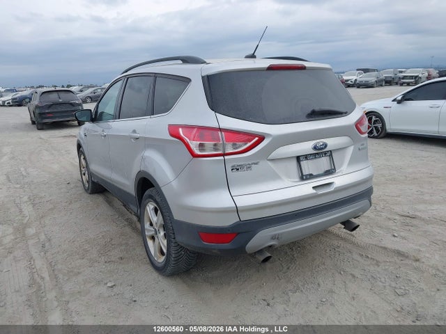 2015 Ford Escape Se მანქანა იყიდება აუქციონზე, vin: 1FMCU0GX0FUC17744, აუქციონის ნომერი: 12600560