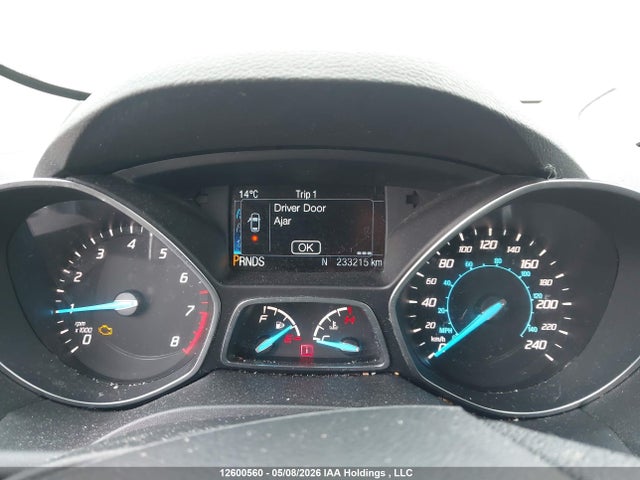 2015 Ford Escape Se მანქანა იყიდება აუქციონზე, vin: 1FMCU0GX0FUC17744, აუქციონის ნომერი: 12600560