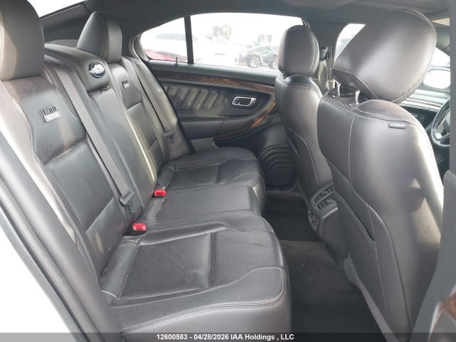 Ford Taurus Limited 2018 1FAHP2J88JG120917 Image 8
