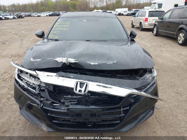 1HGCV1F9XJA803440 Honda Accord Touring