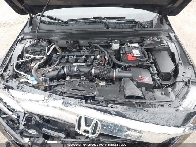 1HGCV1F9XJA803440 Honda Accord Touring