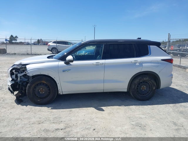 2024 Mitsubishi Outlander Gt/gt Noir/gt Premium/noir მანქანა იყიდება აუქციონზე, vin: JA4T5WA99RZ625210, აუქციონის ნომერი: 12600646