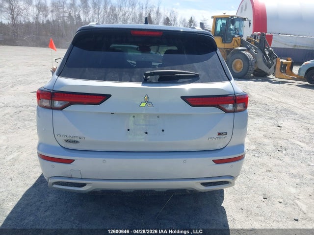 2024 Mitsubishi Outlander Gt/gt Noir/gt Premium/noir მანქანა იყიდება აუქციონზე, vin: JA4T5WA99RZ625210, აუქციონის ნომერი: 12600646