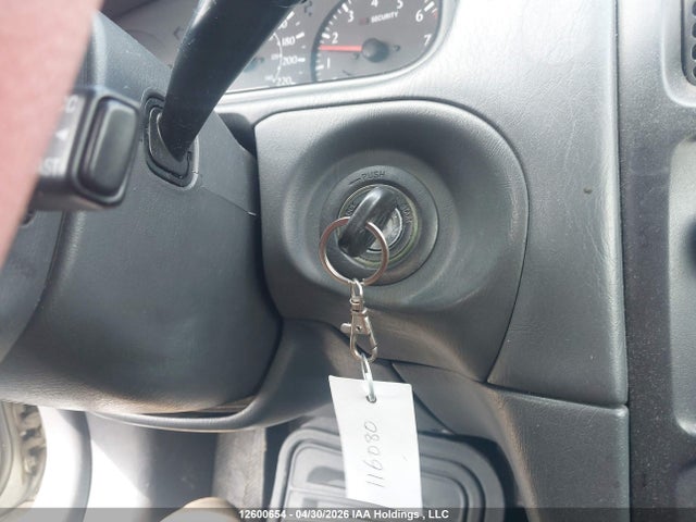 2001 Toyota Camry Solara Se/sle მანქანა იყიდება აუქციონზე, vin: 2T1FF22P61C833937, აუქციონის ნომერი: 12600654