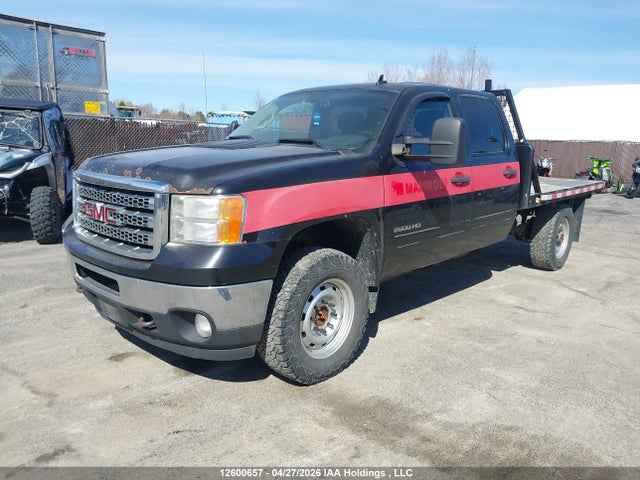 12600657 :رقم المزاد ، 1GT120CG2DF110171 vin ، 2013 Gmc Sierra K2500 Sle مزاد بيع