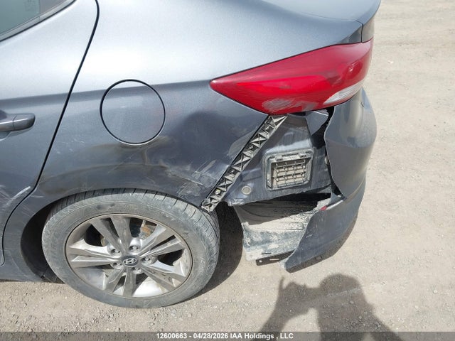 KMHD84LF5HU396671 Hyundai Elantra Se/value/limited