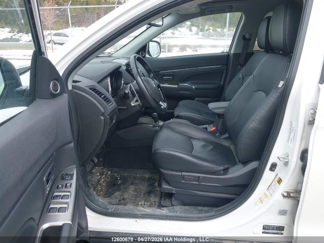 Продаж на аукціоні авто 2018 Mitsubishi Rvr Se Limited/gt, vin: JA4AJ4AW1JZ613005, номер лоту: 12600678