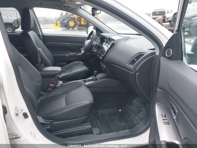 Продаж на аукціоні авто 2018 Mitsubishi Rvr Se Limited/gt, vin: JA4AJ4AW1JZ613005, номер лоту: 12600678