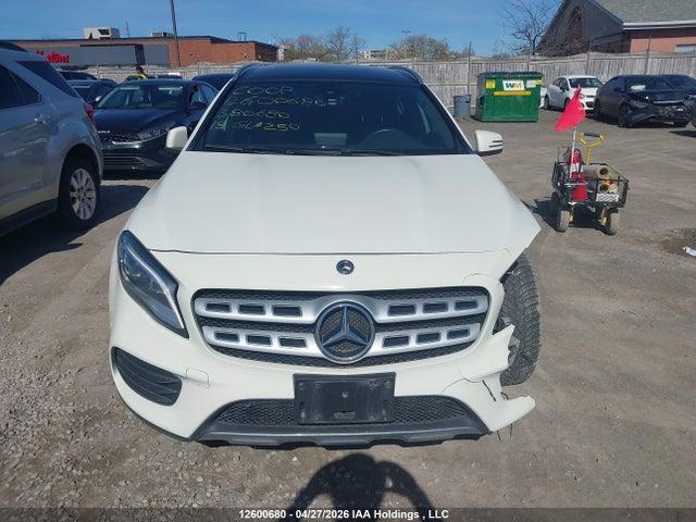 WDCTG4GB9JJ380680 Mercedes-Benz Gla 250 4matic