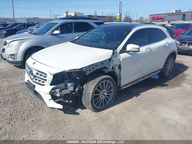 WDCTG4GB9JJ380680 Mercedes-Benz Gla 250 4matic