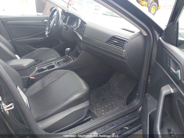 2019 Volkswagen Jetta Sel მანქანა იყიდება აუქციონზე, vin: 3VWE57BU3KM050582, აუქციონის ნომერი: 12600683