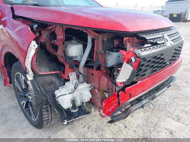 JA4ATUAA5RZ620646 Mitsubishi Eclipse Cross Es