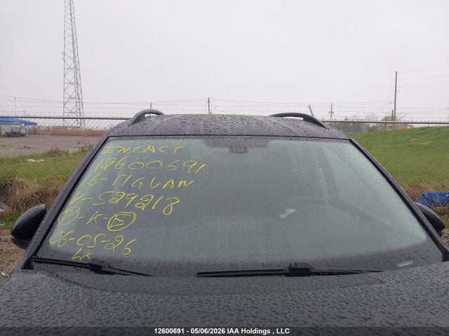 WVGJV7AX0GW529218 Volkswagen Tiguan