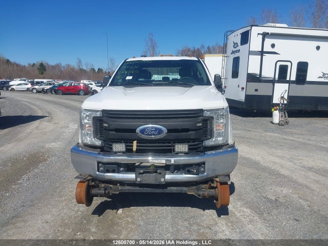 2019 Ford F-350 Xl მანქანა იყიდება აუქციონზე, vin: 1FT8W3B68KEE16565, აუქციონის ნომერი: 12600700