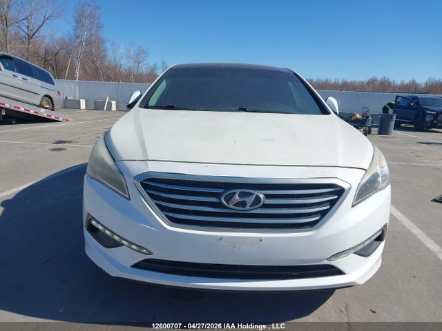 2016 Hyundai Sonata Se მანქანა იყიდება აუქციონზე, vin: 5NPE24AF8GH268754, აუქციონის ნომერი: 12600707