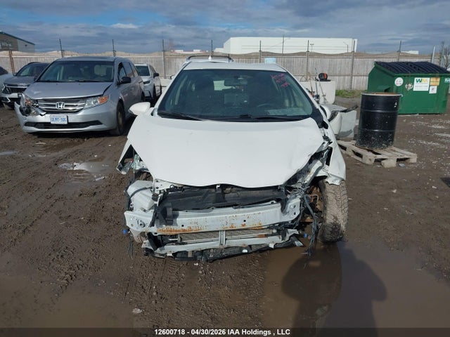 Продаж на аукціоні авто 2014 Toyota Prius C, vin: JTDKDTB36E1571905, номер лоту: 12600718