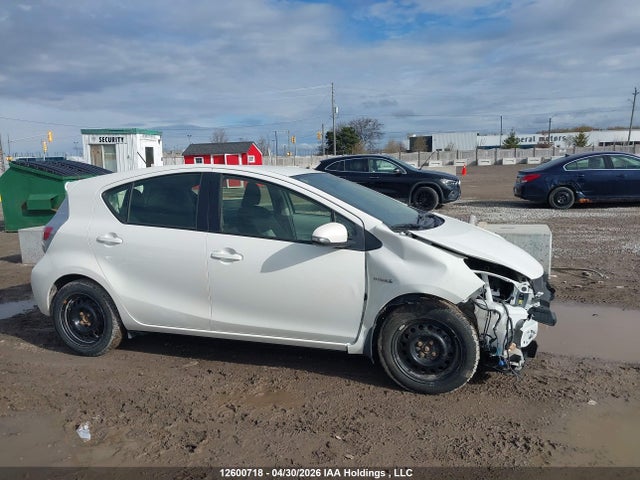 Продаж на аукціоні авто 2014 Toyota Prius C, vin: JTDKDTB36E1571905, номер лоту: 12600718