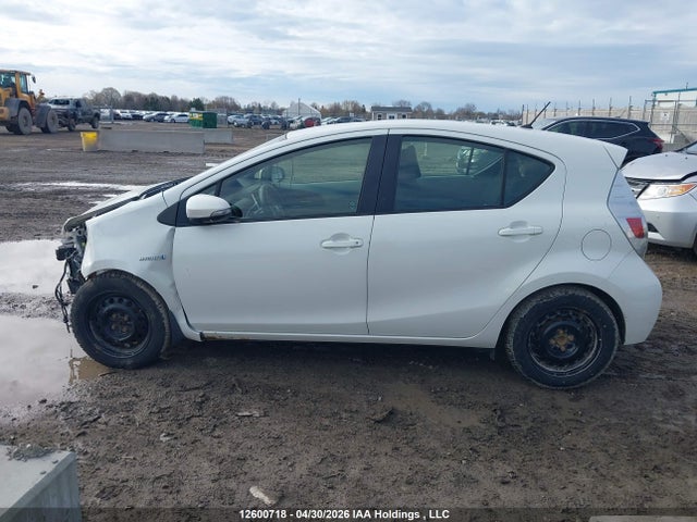 Продаж на аукціоні авто 2014 Toyota Prius C, vin: JTDKDTB36E1571905, номер лоту: 12600718